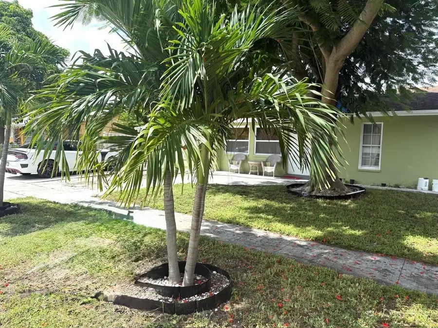 1441 W Central Street, Lantana, FL 33462 - #2