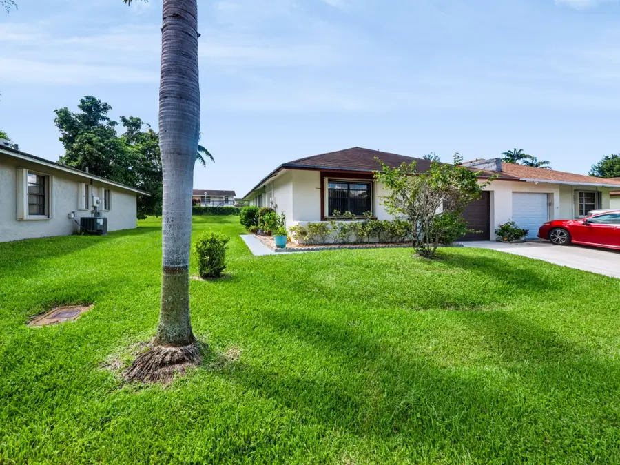 4948 Regina Court, West Palm Beach, FL 33415 - #2
