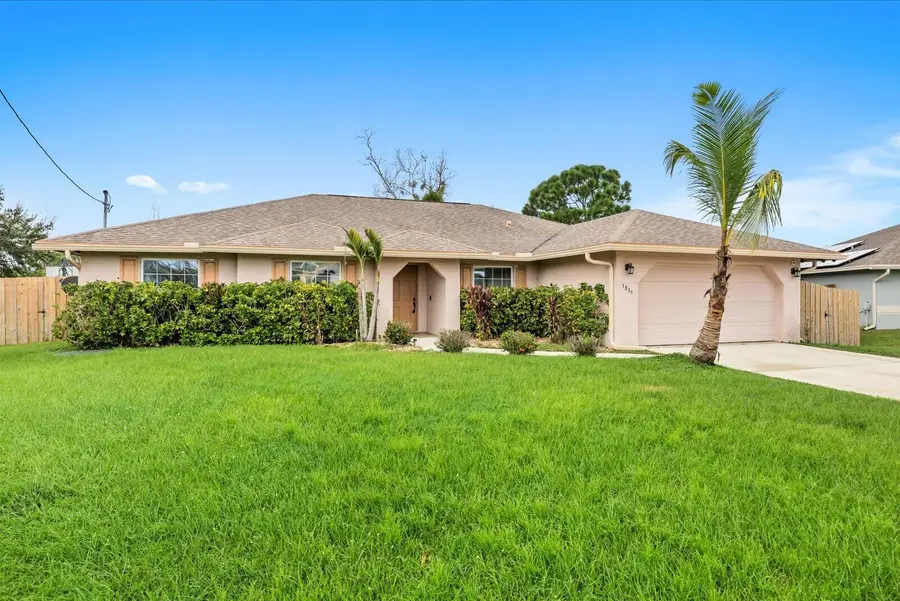 5835 W Dooley Circle, Port Saint Lucie, FL 34986 - #3