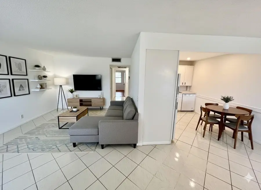 3002 Newcastle A, Boca Raton, FL 33434 - #2