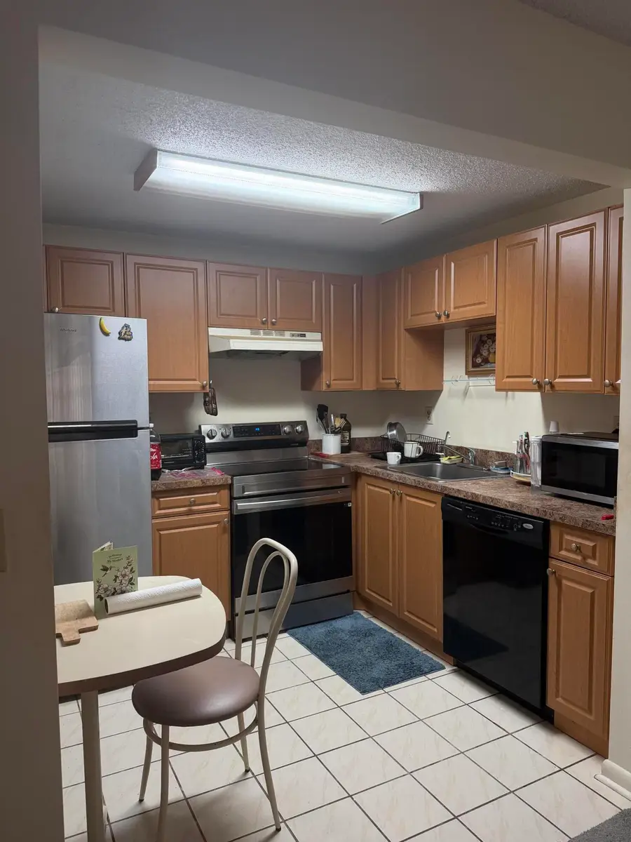 17 Burgundy A, Delray Beach, FL 33484 - #3