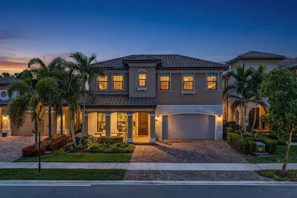 12143 S Baypoint Circle, Parkland, FL 33076
