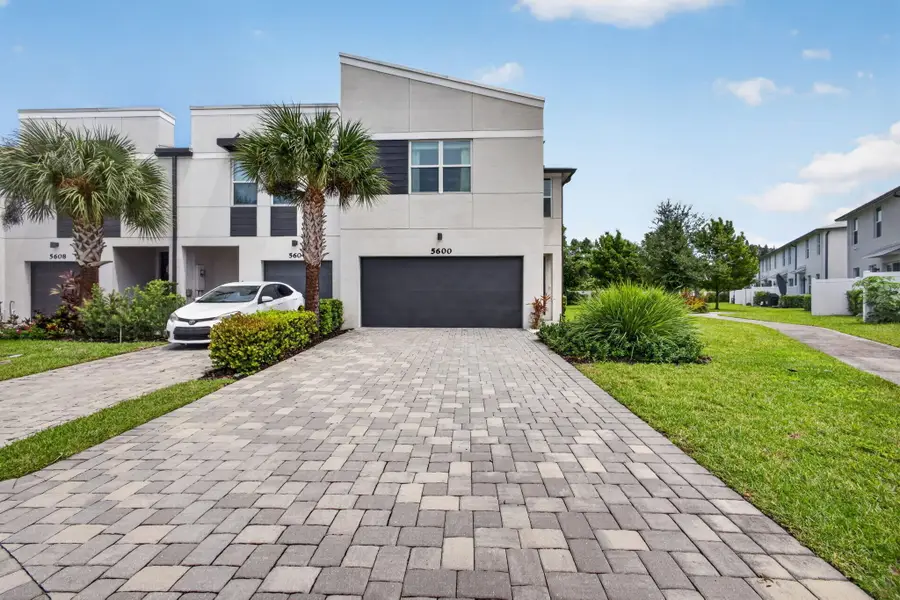 5600 Mentmore Drive, West Palm Beach, FL 33407 - #3