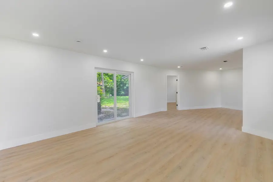 413 N Ware Drive, West Palm Beach, FL 33409 - #2