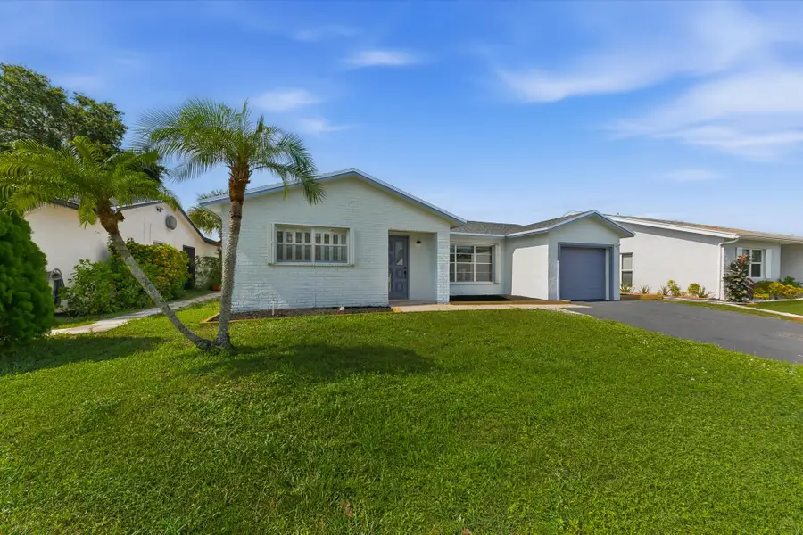 7198 Pine Forest Circle E, Lake Worth, FL 33467 - #2