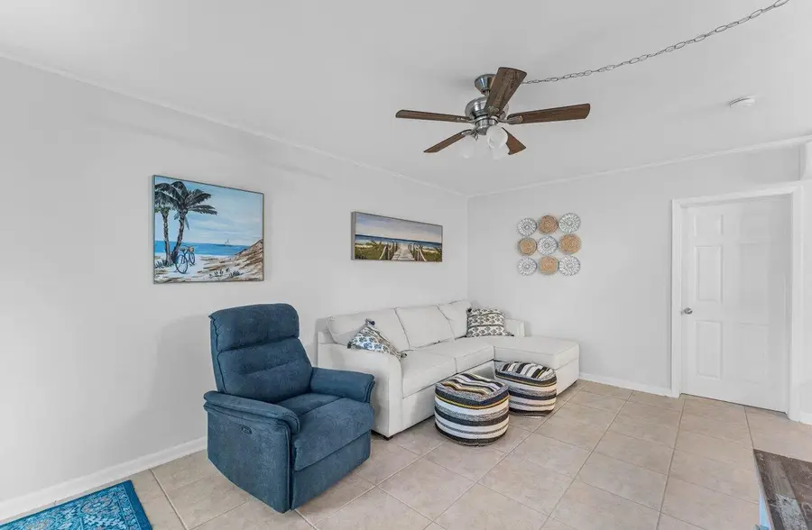 11 SW 4th Avenue #Unit 6, Boca Raton, FL 33432 - #2