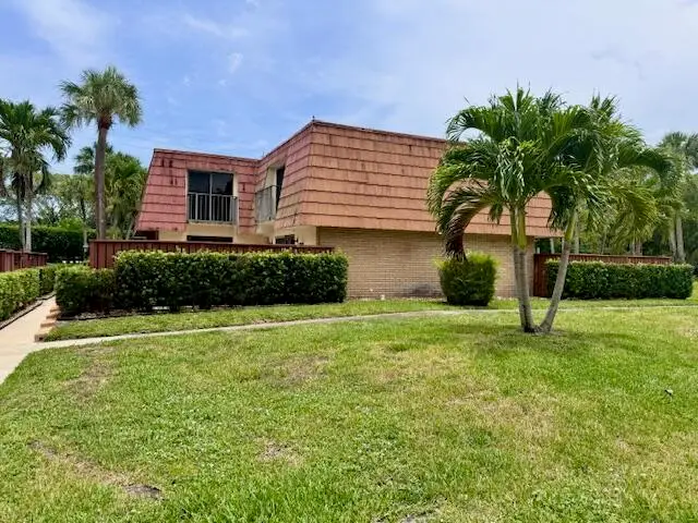 217 Live Oak Lane, Boynton Beach, FL 33436 - #1