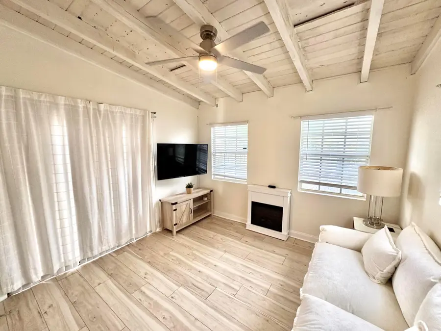 17 S D Street, Lake Worth Beach, FL 33460 - #3
