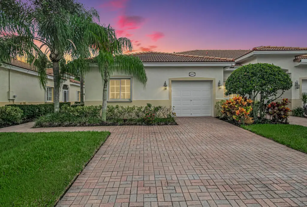 2327 Windjammer Way, West Palm Beach, FL 33411 - #1