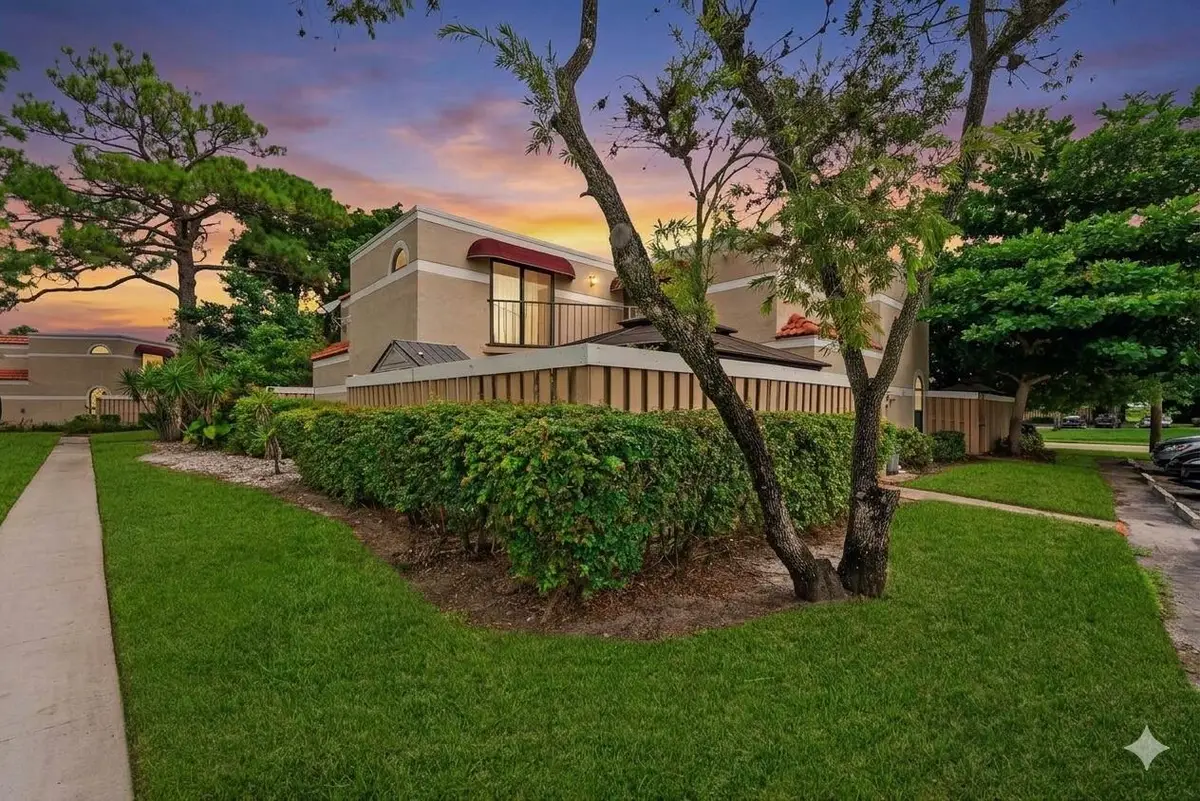 4240 Village Drive #D, Delray Beach, FL 33445 - #1