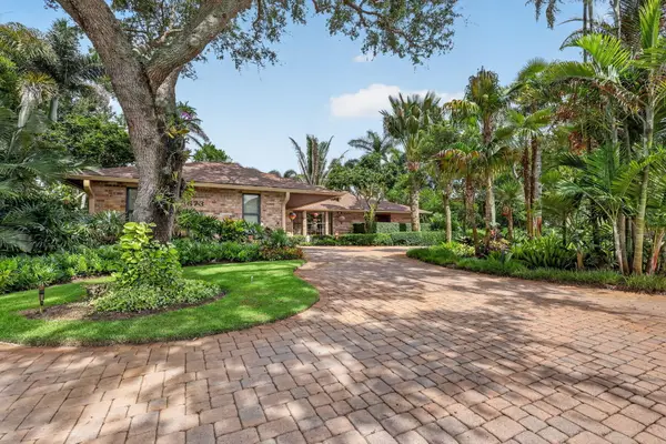 5673 SE Lamay Drive, Stuart, FL 34997