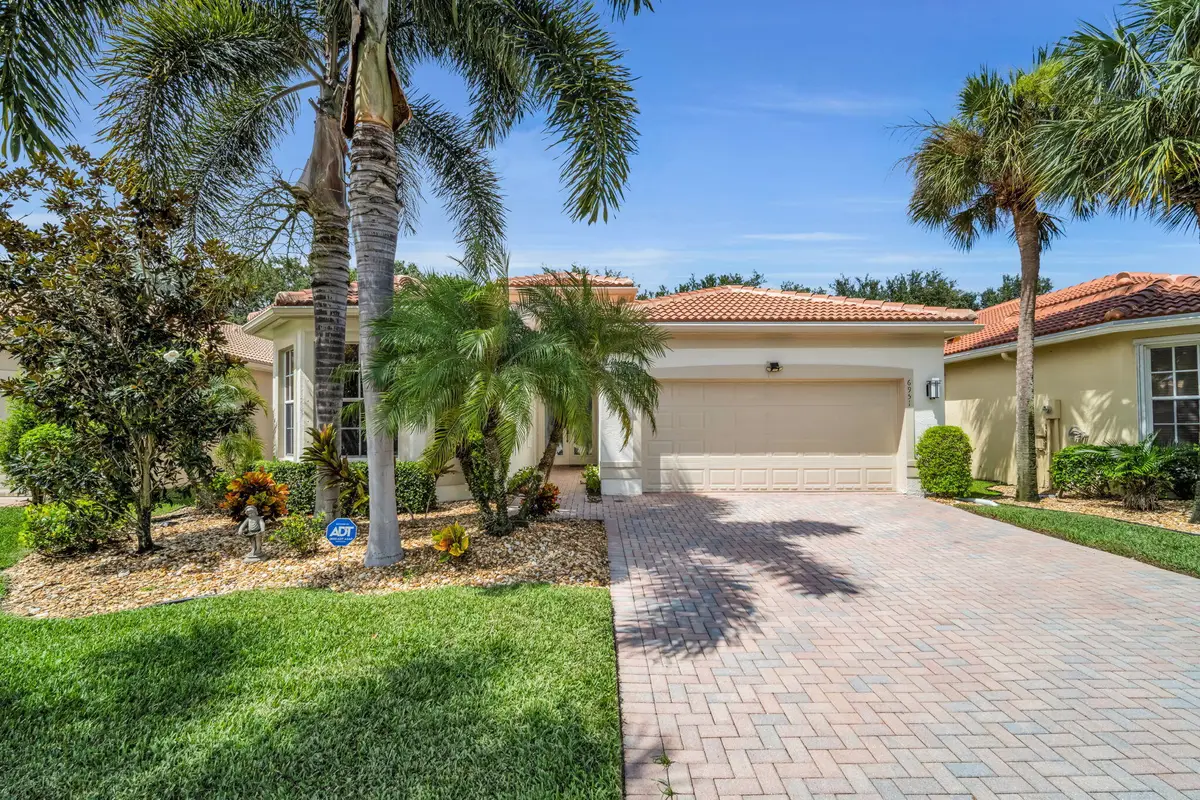 6951 Imperial Beach Circle, Delray Beach, FL 33446 - #1