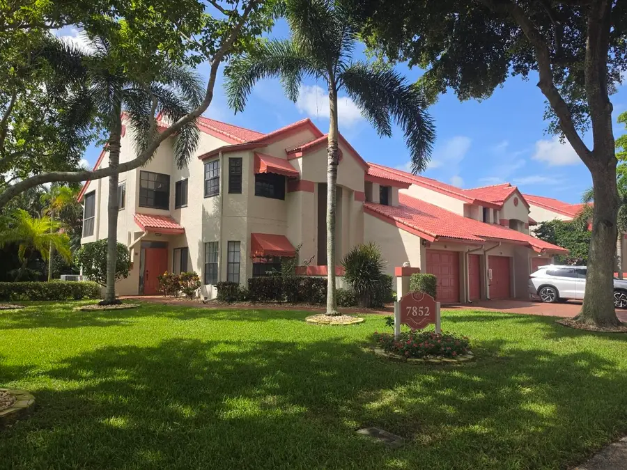 7852 Lexington Club Boulevard #B, Delray Beach, FL 33446 - #3