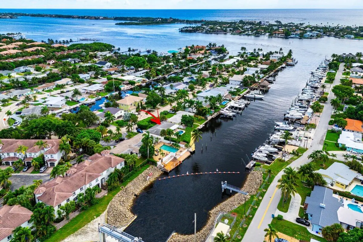 638 Shore Drive, Boynton Beach, FL 33435 - #1