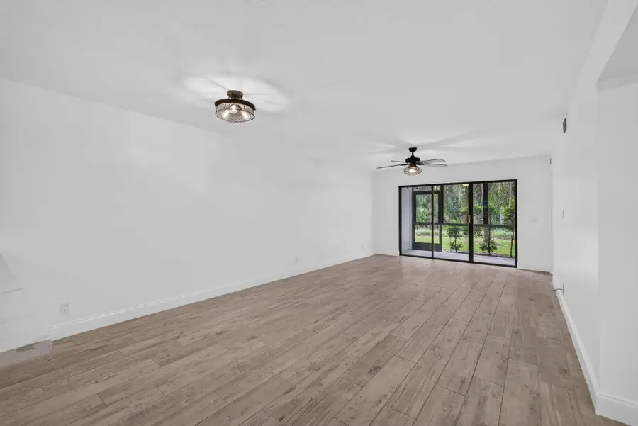 1701 Sabal Ridge Circle #D, Palm Beach Gardens, FL 33418 - #2