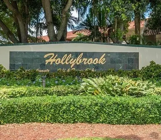 9410 N Hollybrook Lake Drive #302, Pembroke Pines, FL 33025