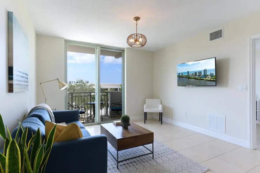 610 Clematis Street, West Palm Beach, FL 33401 - #3