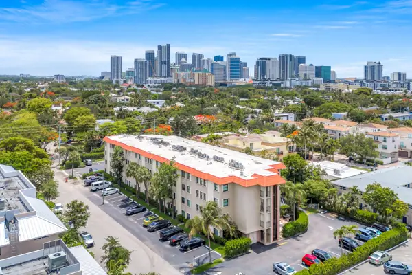615 NE 12th Avenue #301, Fort Lauderdale, FL 33304