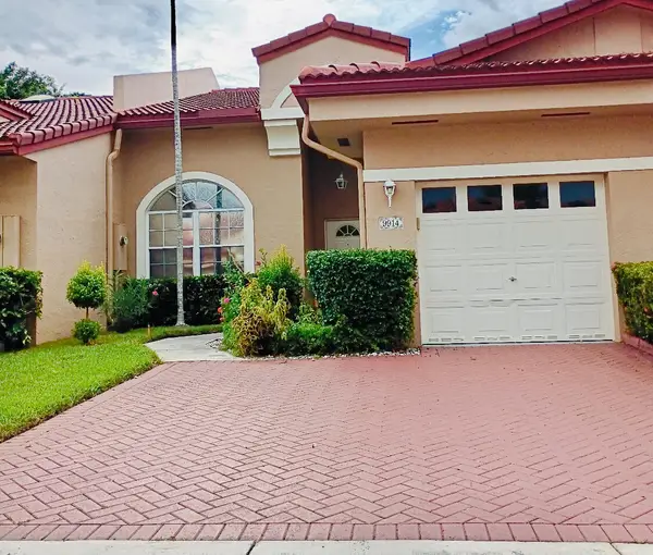 9914 Malvern Drive #9914, Tamarac, FL 33321