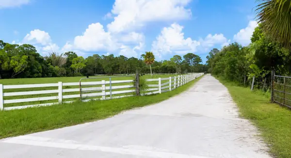 1812 B Road, Loxahatchee Groves, FL 33470
