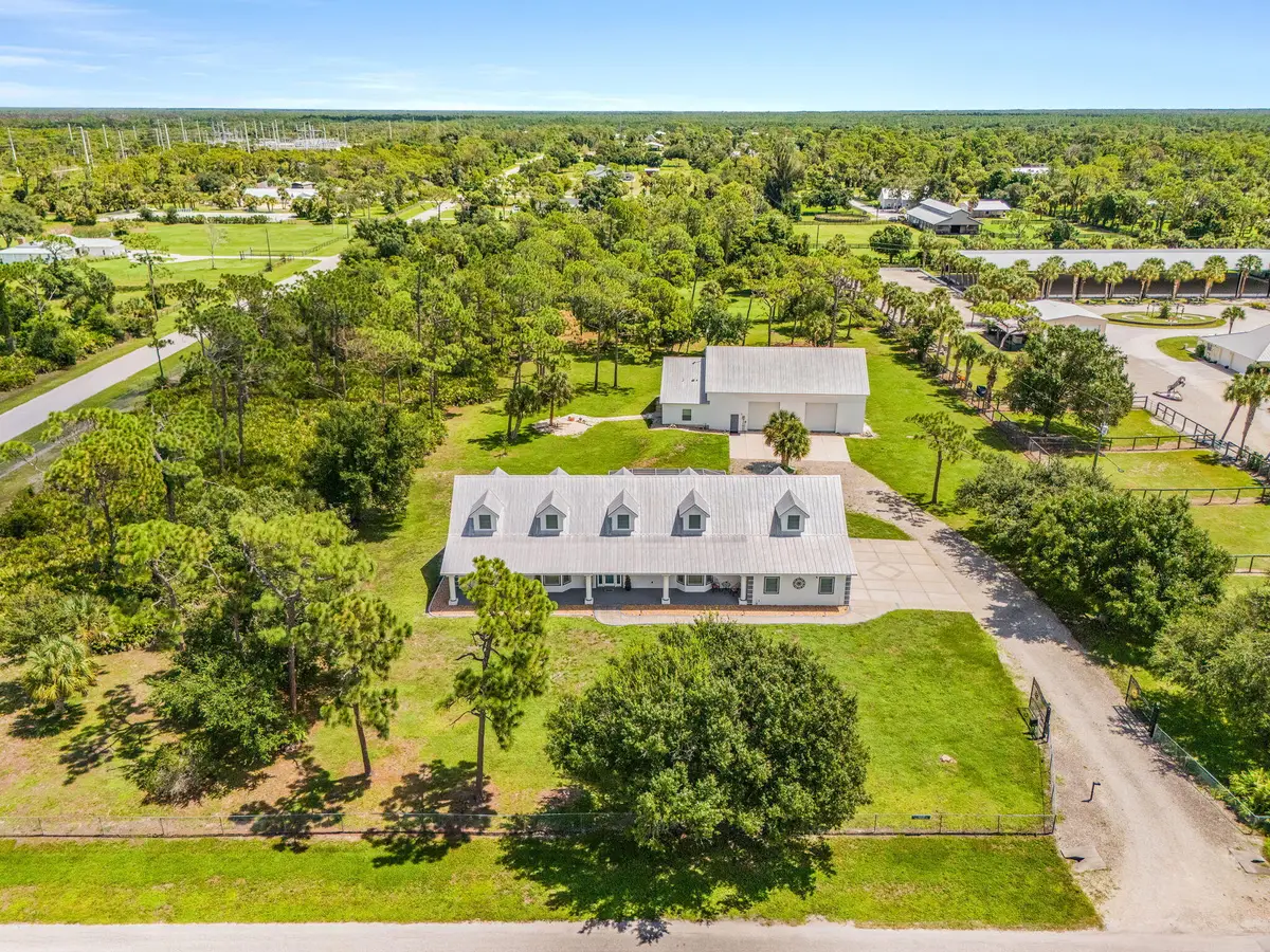 688 Palomino Trail, Englewood, FL 34223 - #1