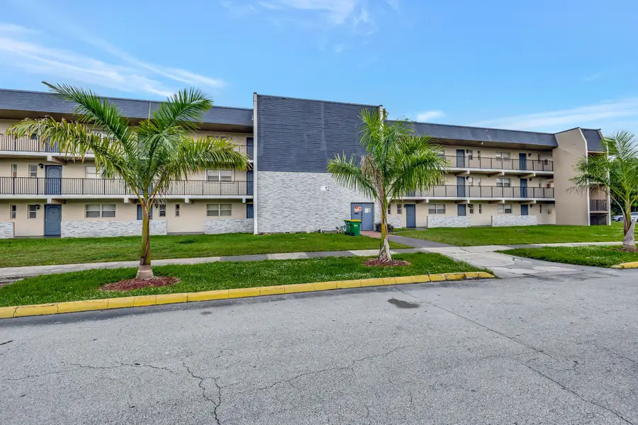 7820 S Colony Circle S #109, Tamarac, FL 33321 - #2
