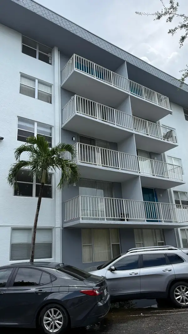 1805 Sans Souci Boulevard #434, North Miami, FL 33181