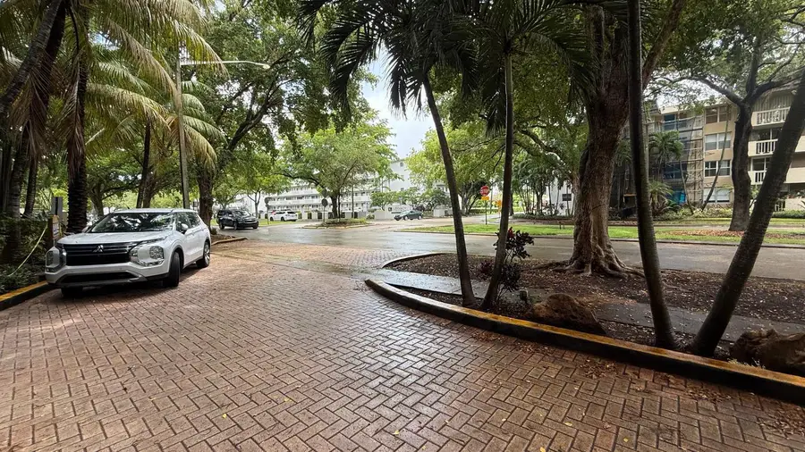 1805 Sans Souci Boulevard #434, North Miami, FL 33181 - #2