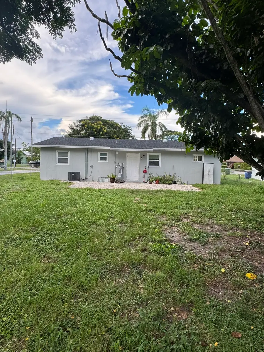 2801 Avenue Q, Fort Pierce, FL 34947 - #2