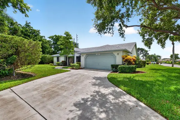 2320 Riviera Drive, Delray Beach, FL 33445
