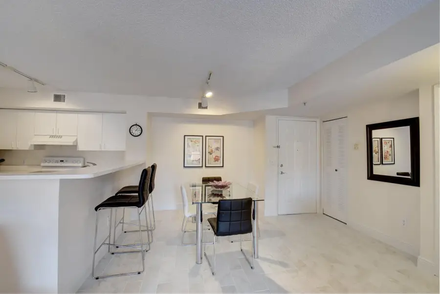 135 Yacht Club Way #207, Hypoluxo, FL 33462 - #3