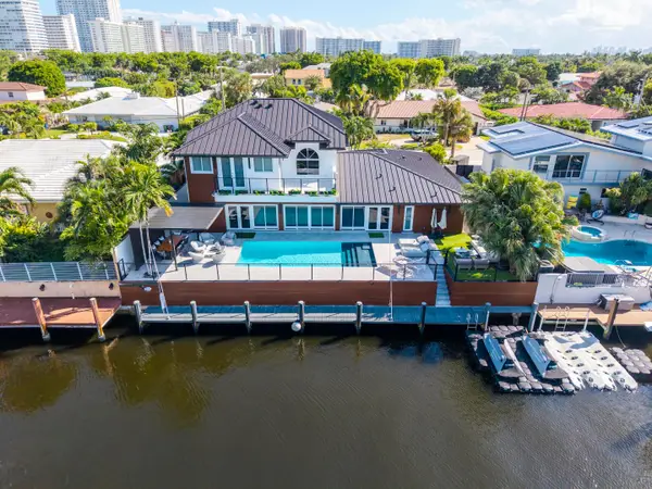 11 Castle Harbor Isle Drive, Fort Lauderdale, FL 33308