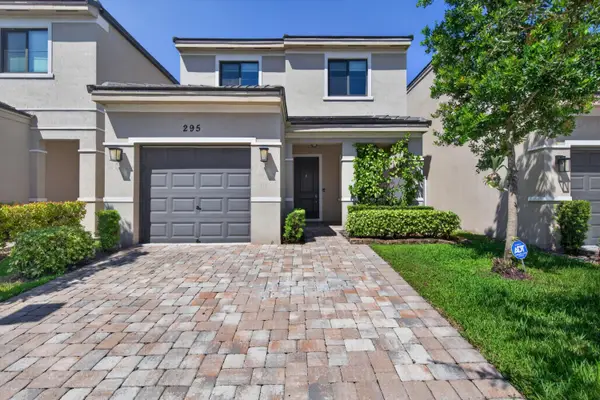 295 NW 33rd Lane, Pompano Beach, FL 33069