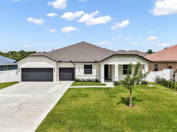 1715 SW Apache Avenue, Port St Lucie, FL 34953
