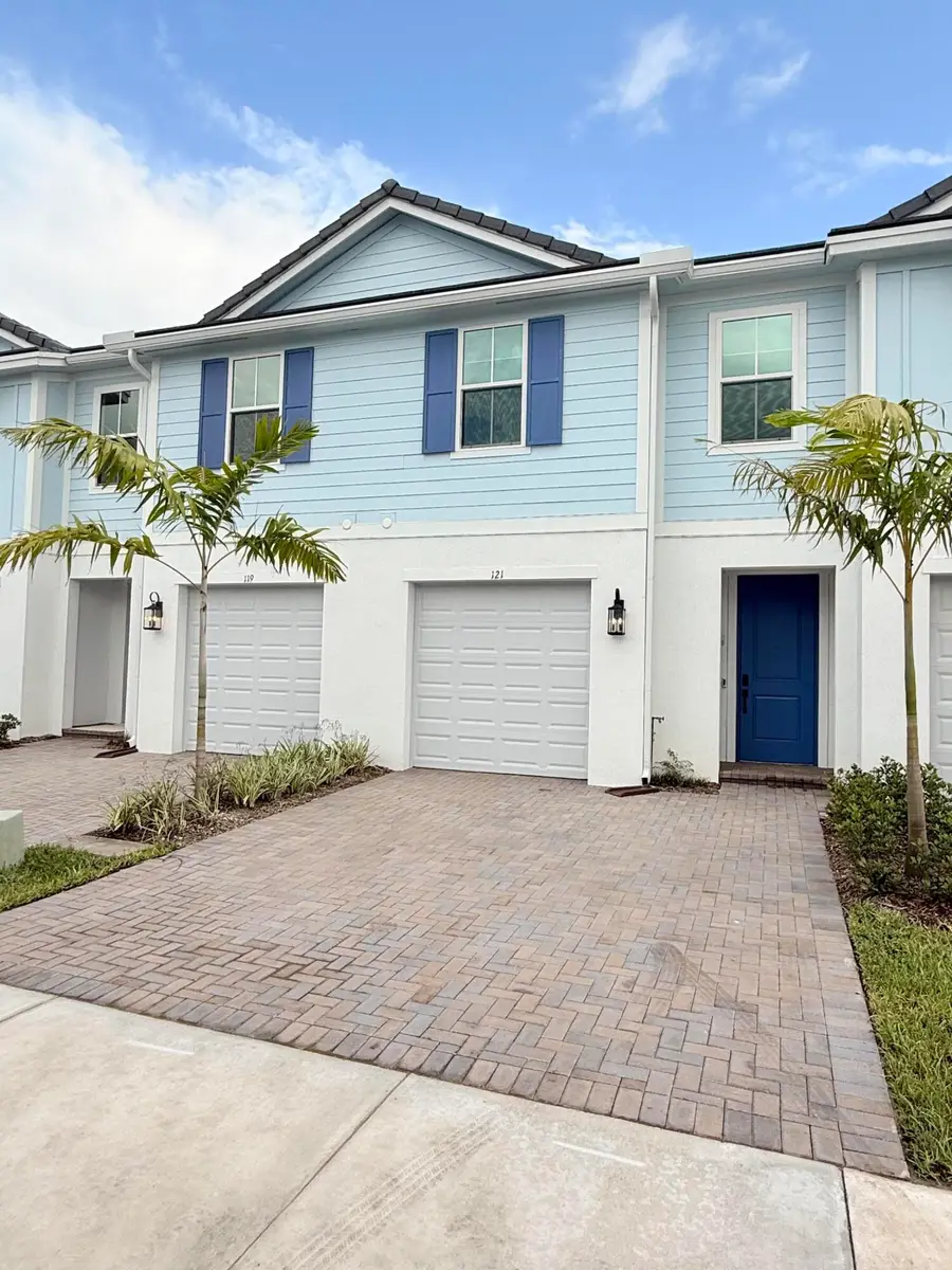 121 SE Birch Terrace, Stuart, FL 34997 - #2
