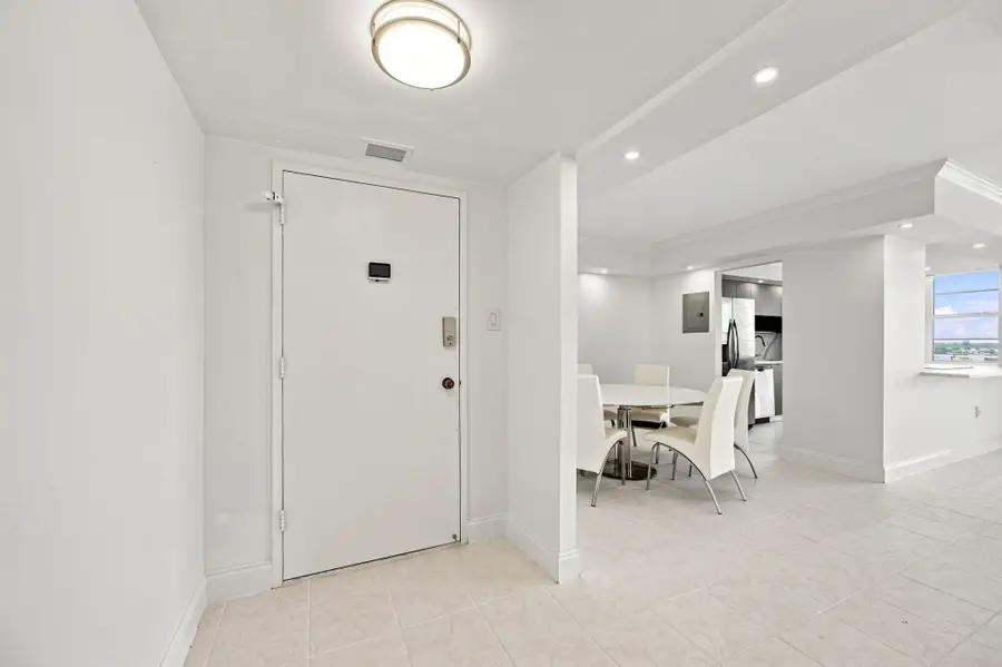 18021 Biscayne Boulevard #901, Aventura, FL 33160 - #3