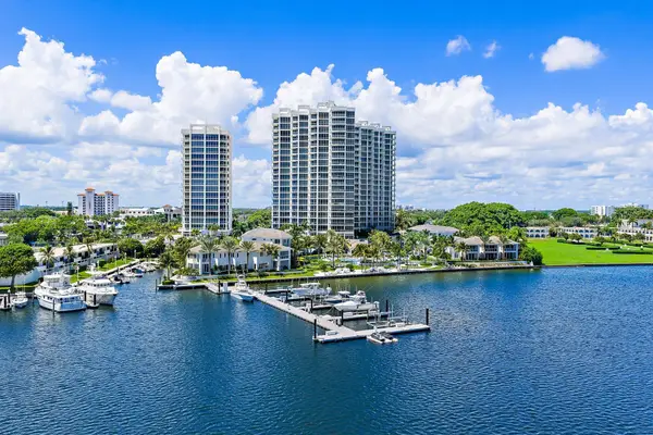 1 Water Club Way #301, North Palm Beach, FL 33408