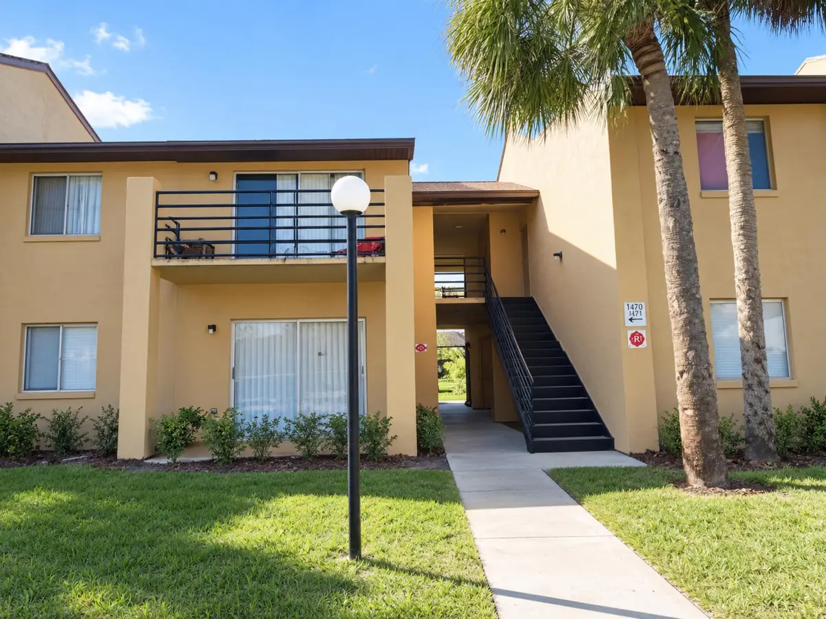 5220 Via Hacienda Circle #212, Orlando, FL 32839 - #1