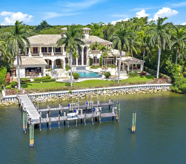 2330 Seven Oaks Lane, Palm Beach Gardens, FL 33410