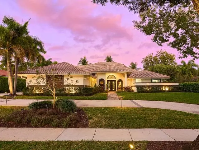 3700 Embassy Drive, West Palm Beach, FL 33401 - #3