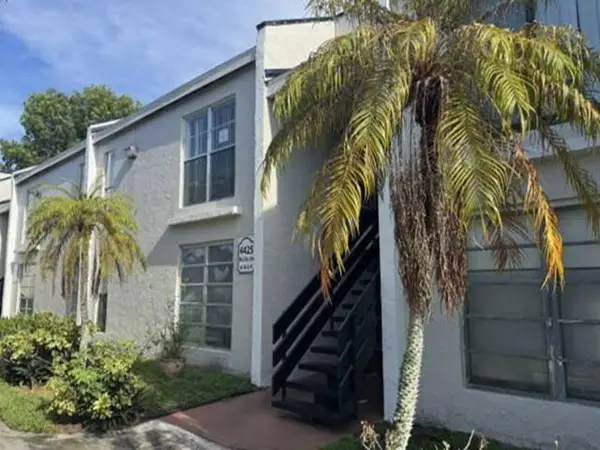 4425 Treehouse Lane #29F, Tamarac, FL 33319