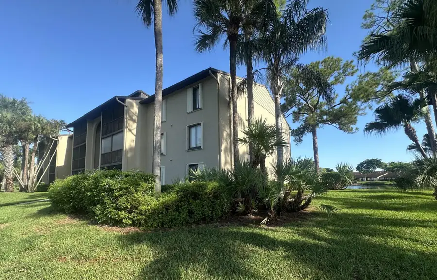 708 Sunny Pine Way #H2, Greenacres, FL 33415 - #2