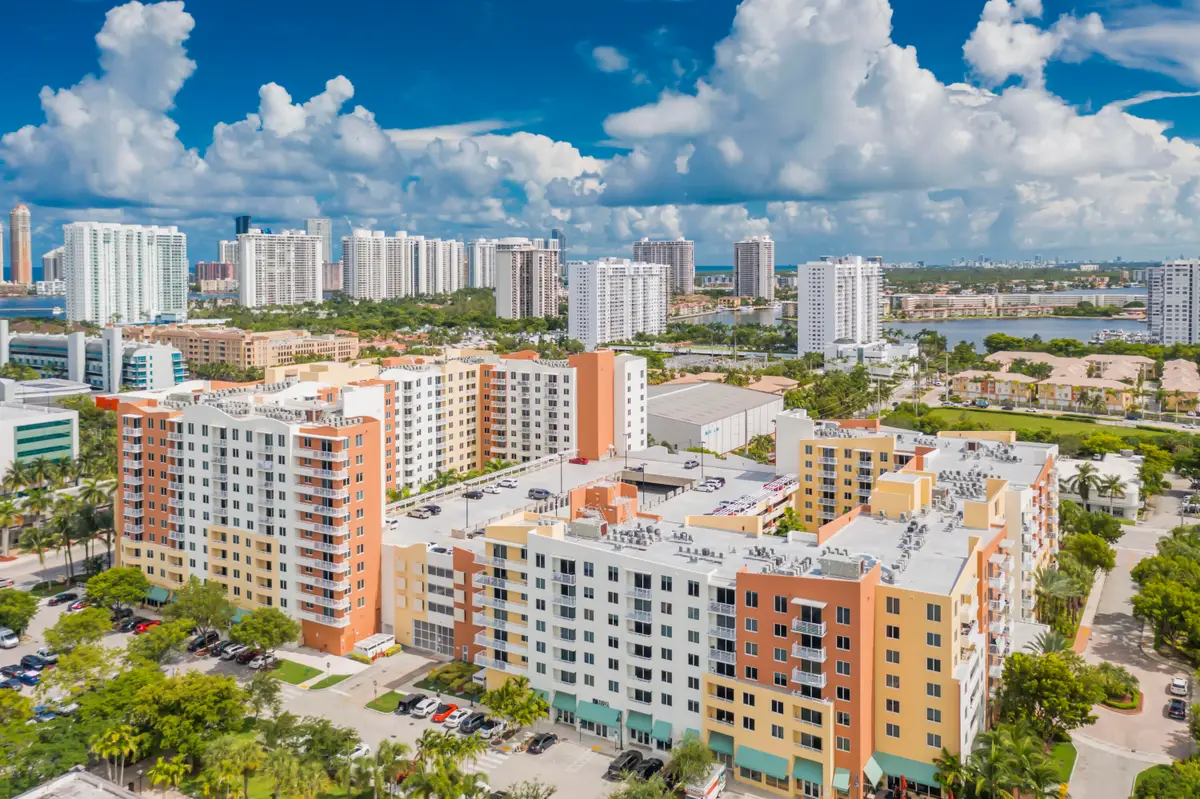 18800 NE 29th Avenue, Miami, FL 33180 - #1