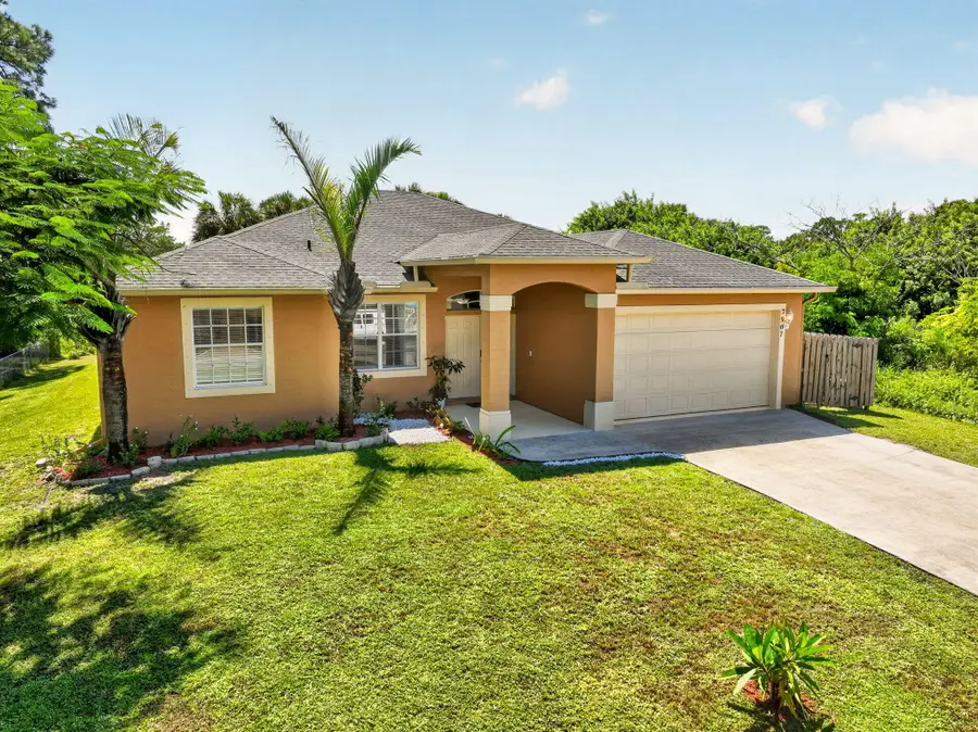 7907 Winter Garden Parkway, Fort Pierce, FL 34951 - #3