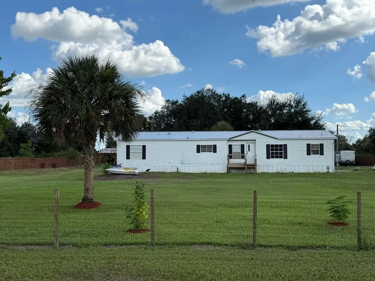 19046 NW 302nd, Okeechobee, FL 34972 - #1