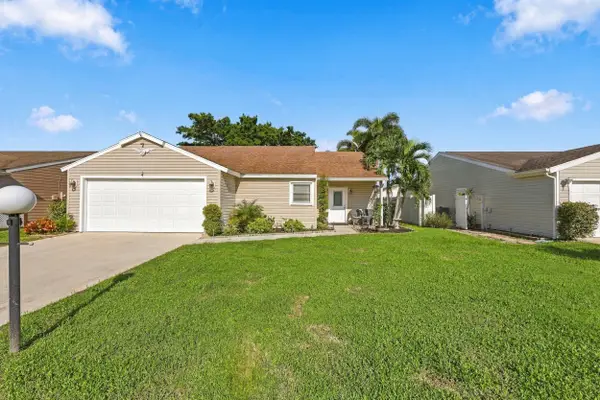 5215 W Canal Circle, Lake Worth, FL 33467