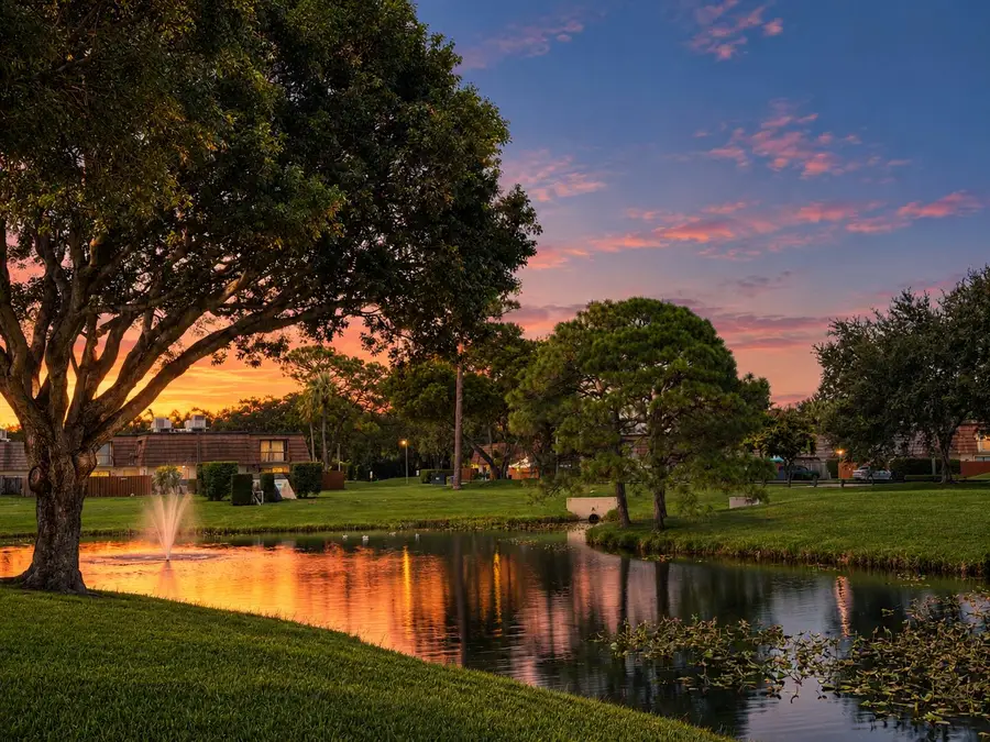 4216 Palm Bay Circle #B, West Palm Beach, FL 33418 - #2