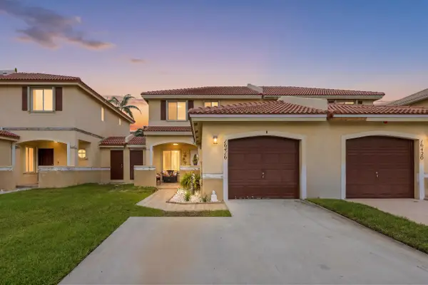 16416 SW 73rd Terrace #44, Miami, FL 33193
