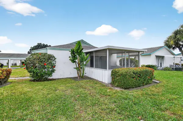3060 Meridian Way N #8, Palm Beach Gardens, FL 33410