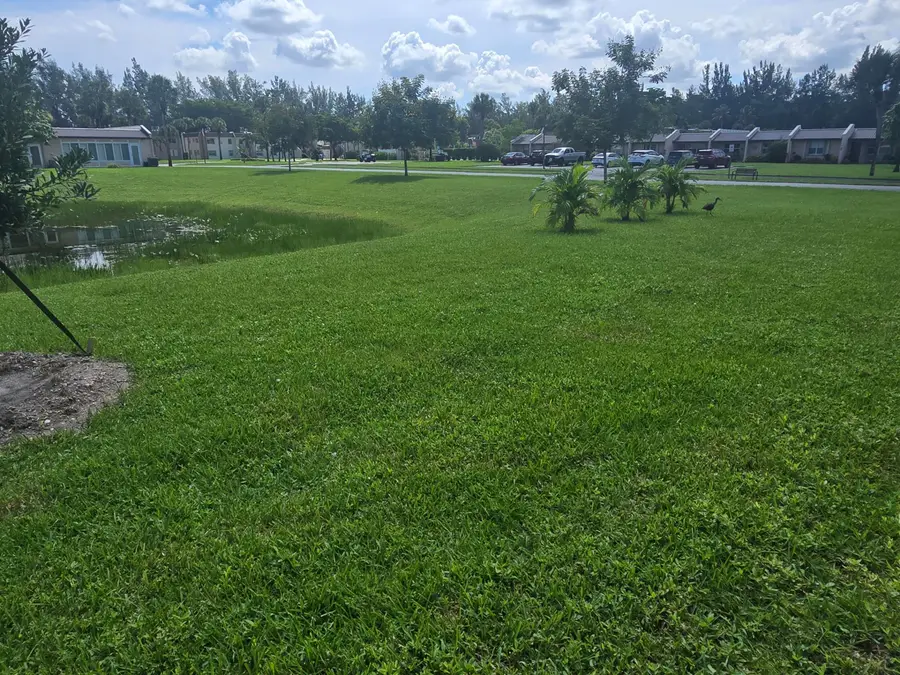 135 Lake Meryl Drive, West Palm Beach, FL 33411 - #3